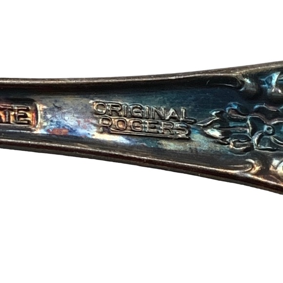 WM ROGERS MFG CO ORIGINAL ROGERS Extra Plate Silver Serving Spoon Sugar Spoon - Picture 5 of 7